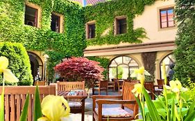 Hotel Octárna